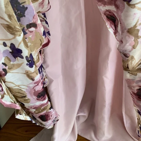 LC Lauren Conrad Runway • Floral Maxi Dress - Picture 7 of 8